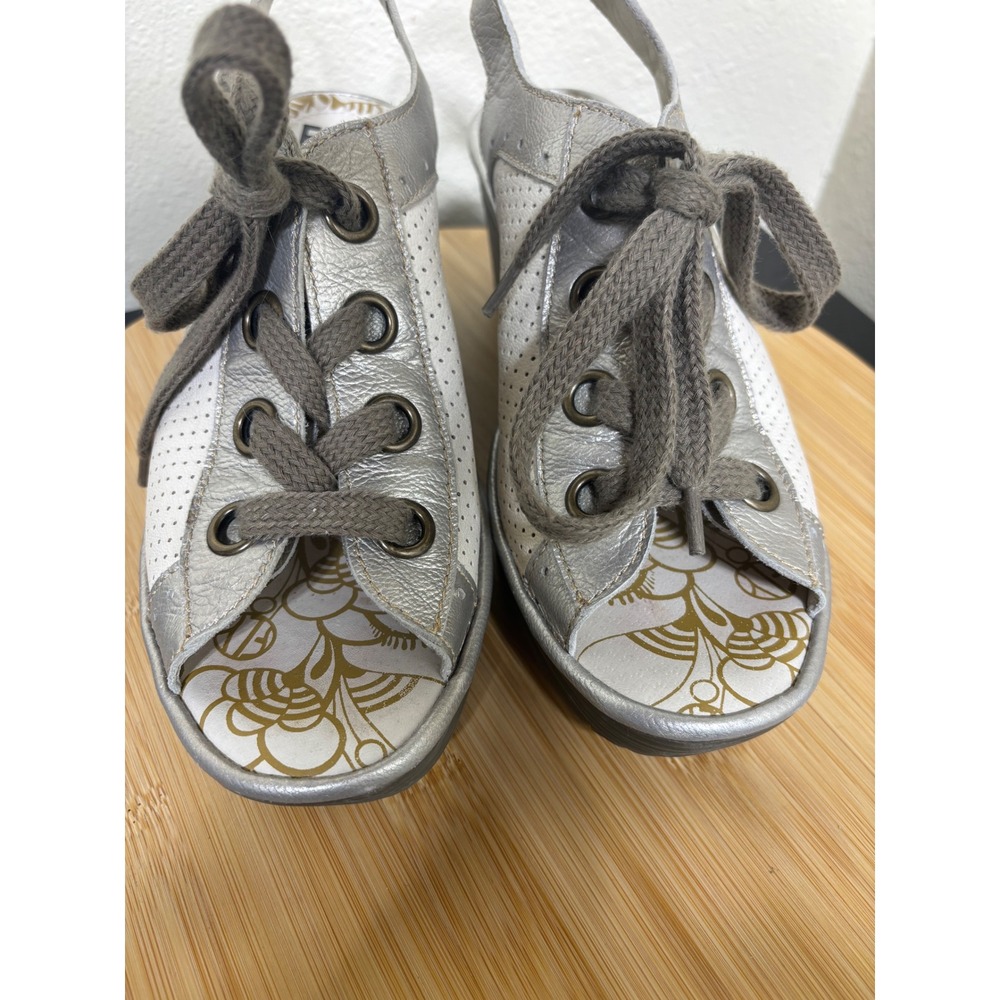 Fly London Yuta Wedge Sandals 39 Silver White Leather Lace Up Platform Slingback - Picture 10 of 11